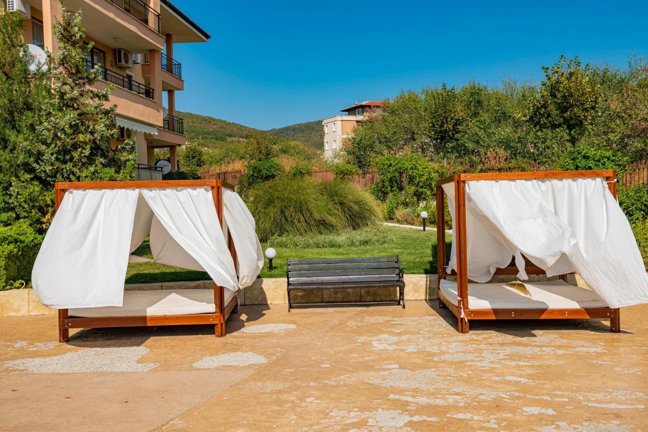 Menada Sky Dreams Apartments Светий Влас Екстер'єр фото