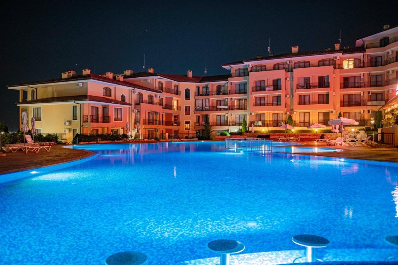 Menada Sky Dreams Apartments Светий Влас Екстер'єр фото