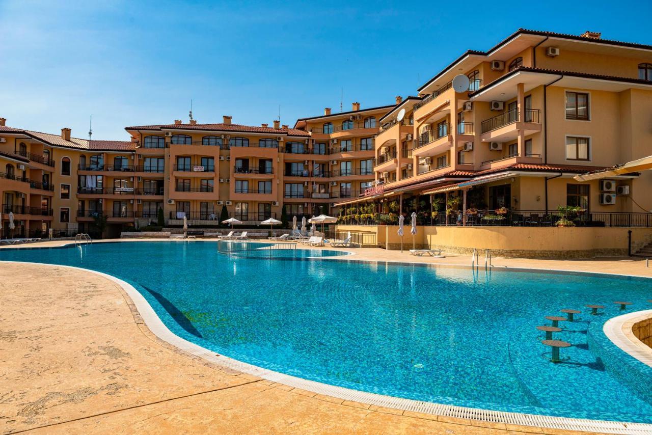 Menada Sky Dreams Apartments Светий Влас Екстер'єр фото